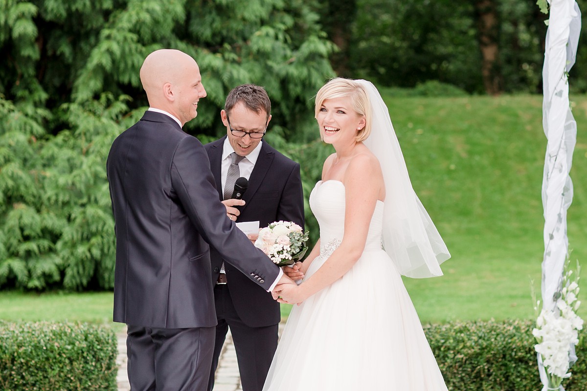 Hochzeitsfotograf-SchlossOvelgönne-FreieTrauung-FotografNRW_0069