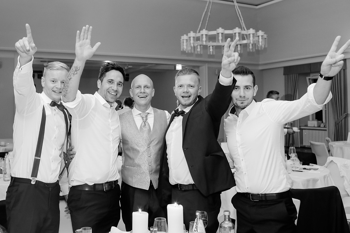 Hochzeitsfotograf-SchlossOvelgönne-FreieTrauung-FotografNRW_0113