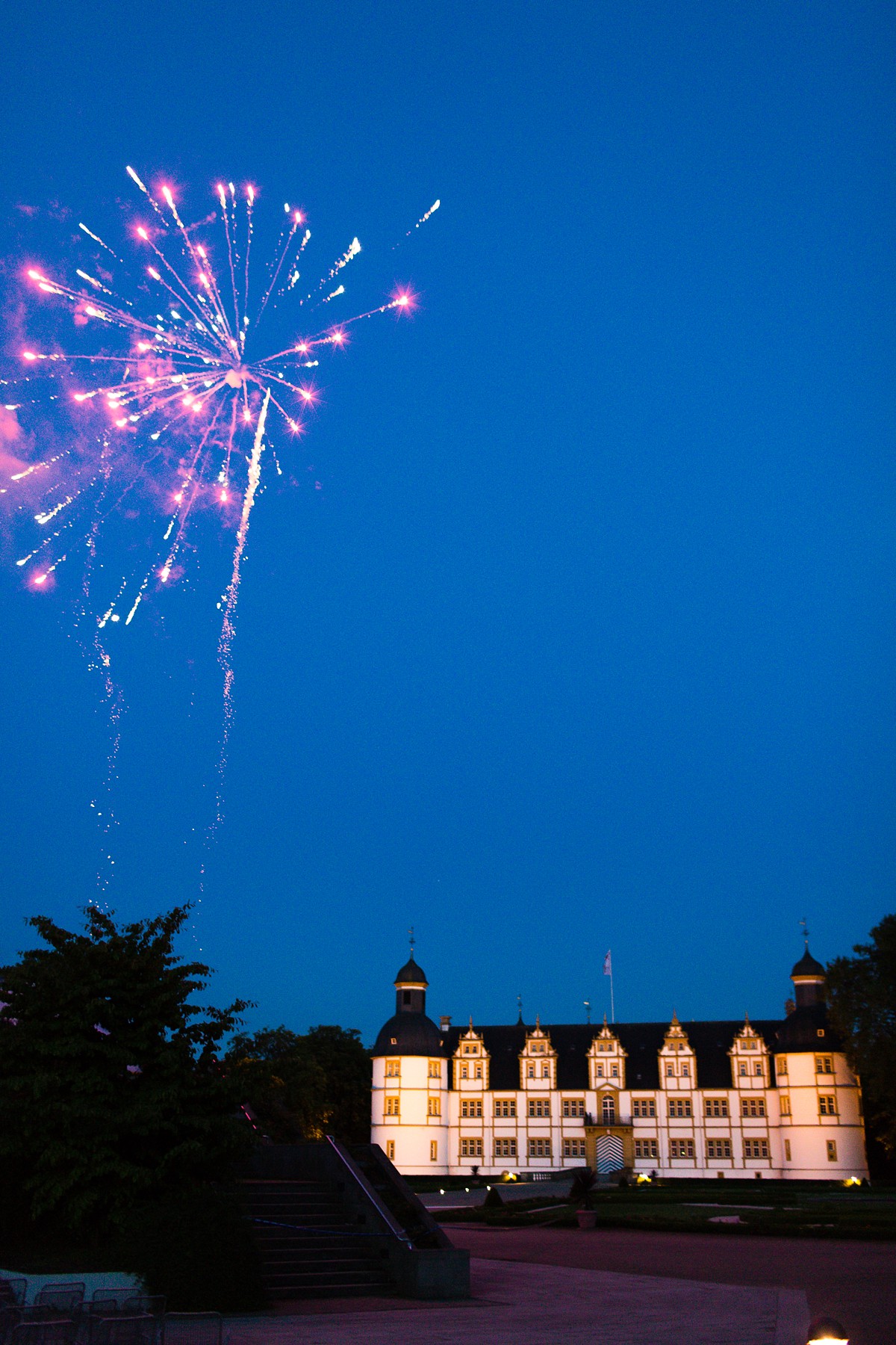 Hochzeitsfotograf-SchlossNeuhaus-Paderborn-FreieTrauung-FotografNRW_0109